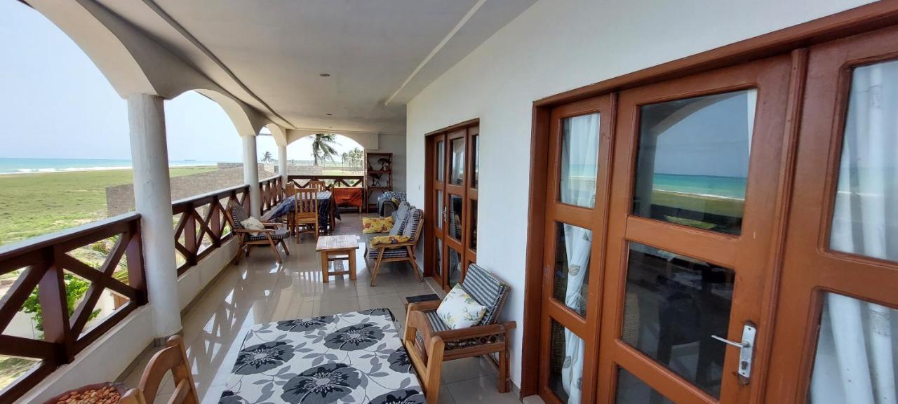 Guesthouse Bambou Beach Grand-Popo Bagian luar foto