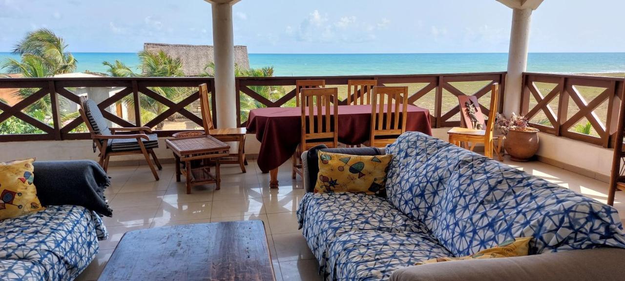 Guesthouse Bambou Beach Grand-Popo Bagian luar foto